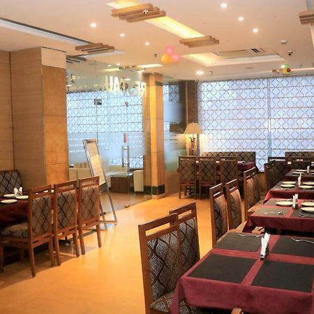Modi Hotel & Resorts Pinjaur ภายนอก รูปภาพ