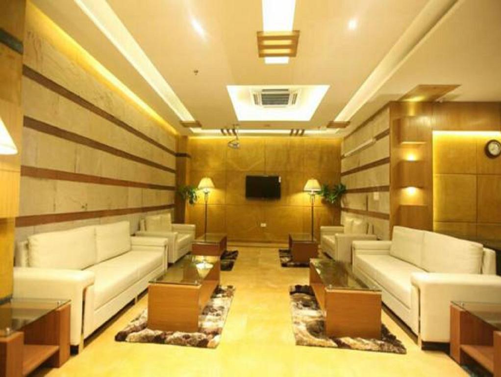 Modi Hotel & Resorts Pinjaur ภายนอก รูปภาพ